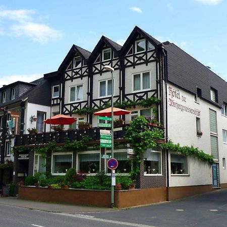 Hotel Zur Winzergenossenschaft エルンスト エクステリア 写真